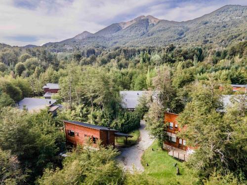 Arbolar, Casas de Montana- Piscina climatizada in Villa la Angostura