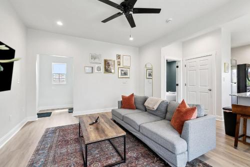 StayAE Downtown - One Bedroom, 2nd Floor, Baton Rouge