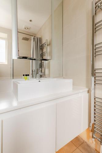 Soho by Excel Apartments - image 13