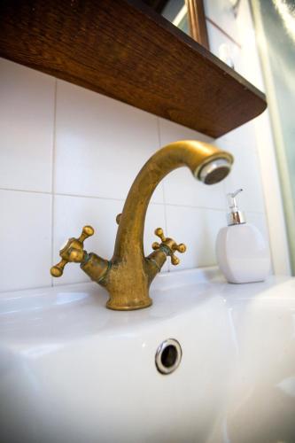Pettinary Village B&B - image 6