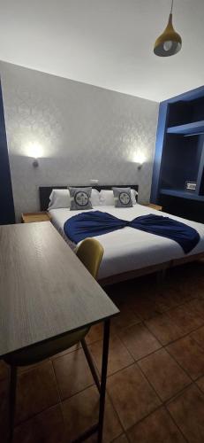 Hostal Baleàric - image 13