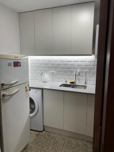 Kitchen, Calle Italia near Club Fellini BAR