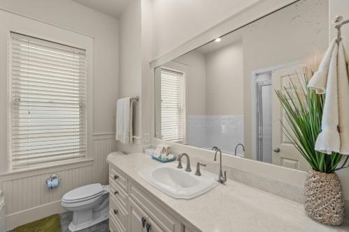 Breakers Home 8346 - image 3