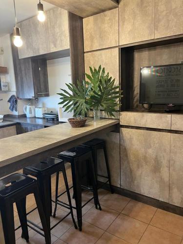 Monoambiente en complejo privado con Piscina en microcentro - Excelente Ubicacion