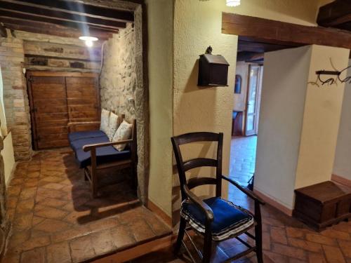 Villa Ernesto - Private Pool Over Umbrian Landscape in Col di Morro