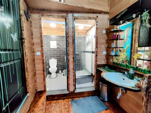 QT 8 -Casa Amazonia Portugal in คอนเด็กซา อา โนวา