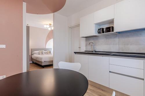 廚房, - NumberZ - Rooms Apartments and Suites with Wi-Fi and AC in 拉蒂納