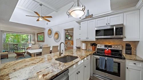 Just Beachy in Longboat Key, USA