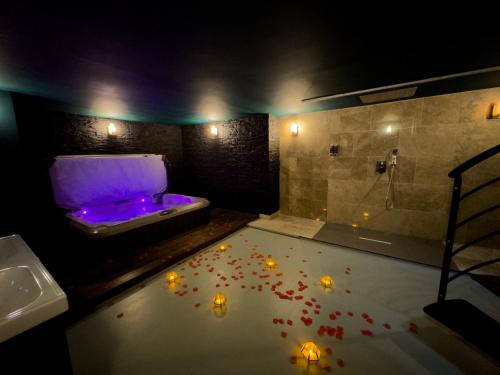Mieuxqualhotel jacuzzi privatif Velvet Desire, Bordeaux (Foto 6)