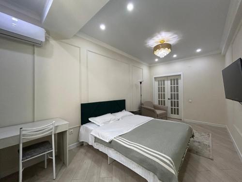 AURA on Jumabek street 233, Bichkek (photo 2)