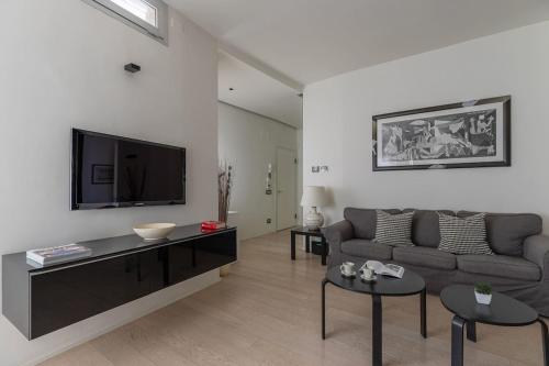 Style and Comfort in the Heart of Florence - image 9
