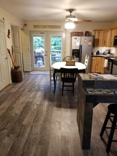 The Bird House near Fall Creek Falls State Park in Dunlap (TN)