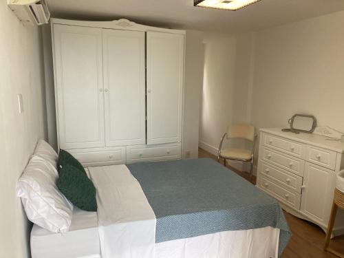 1 double bed