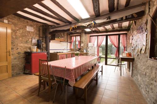 virtuve, Albergue Cuatro Cantones (Exclusivo para Peregrinos) in Belorado