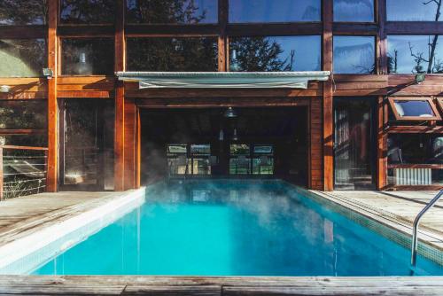 Arbolar, Casas de Montana- Piscina climatizada in Villa la Angostura