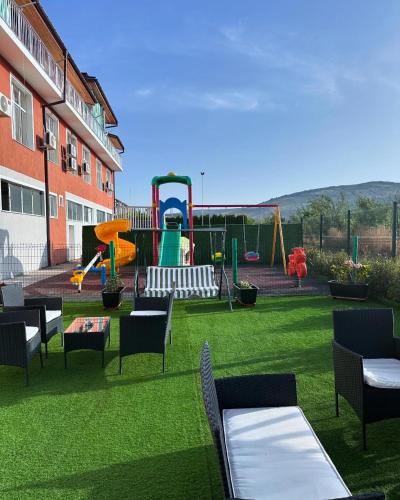 Hotel Tatul in Momchilgrad