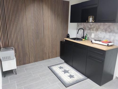 Jasmins Airbnb in Einigen, Schweiz
