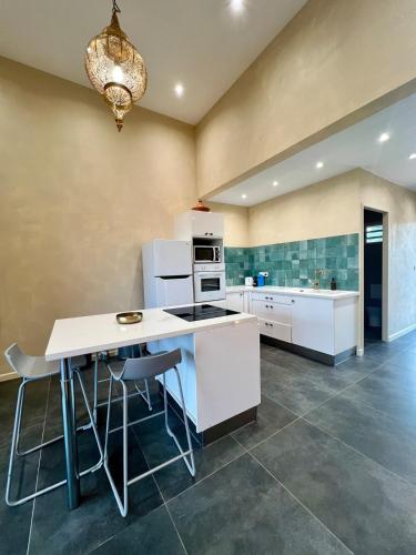 keuken, T2 Haut de gamme proche plage in Remire-Montjoly