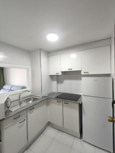Lux Benidorm 5
