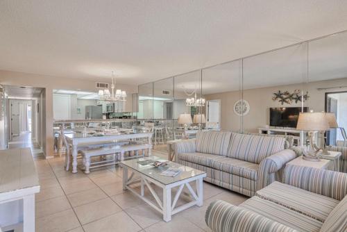 Sail Away Villa at Edgewater Beach Resort