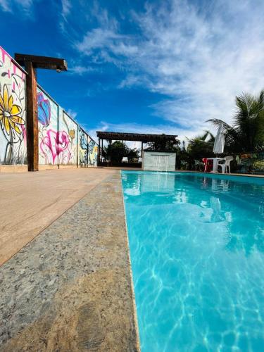 สระว่ายน้ำ, Suíte Gourmet - Sítio Araras Cipó - Próx a Serra do Cipó (Suite Gourmet - Sitio Araras Cipo - Prox a Serra do Cipo) in แซร์ฮา โด ซิโป