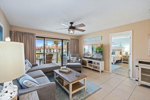 The Salty Escape Villa at Edgewater Beach Resort