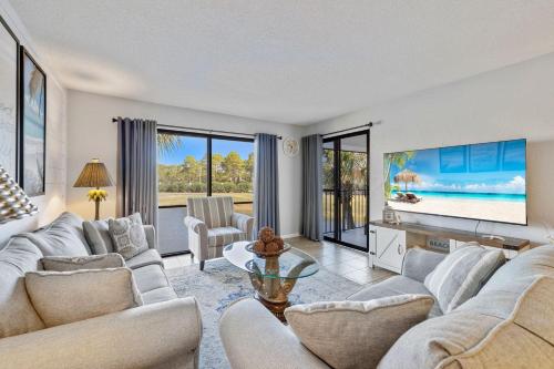 Good Vibes Only Villa at Edgewater Beach Resort