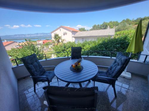 Apartments Oli Soline in 金莫