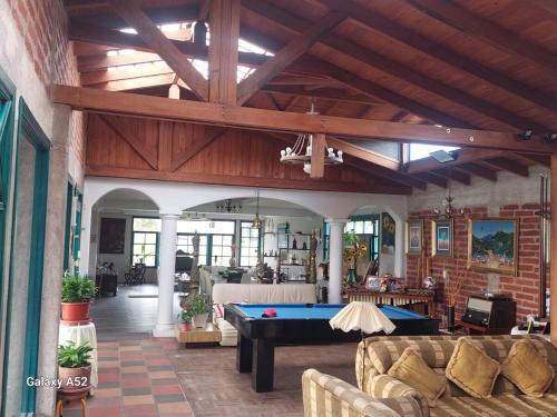 Private Casita near UIO airport in Čeca