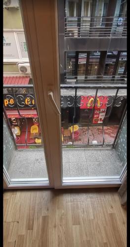 Double Room with Balcony image 5
