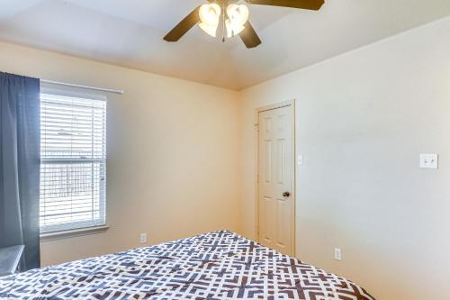 7 Mi to Dtwn Family Home with Patio in Lubbock