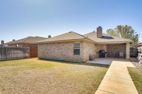 7 Mi to Dtwn Family Home with Patio in Lubbock