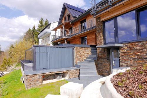 Alte Försterei - Luxus-Fewo JÄGERHEIM mit Pool & Sauna (Alte Forsterei - Luxus-Fewo JAGERHEIM mit Pool & Sauna) in Schwalefeld