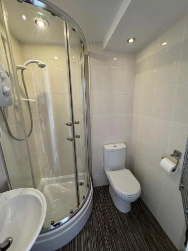 Double Room image 5