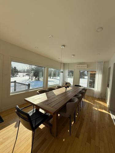 Domaine Belle Plage in ไบ-เซนต์-พอล (QC)