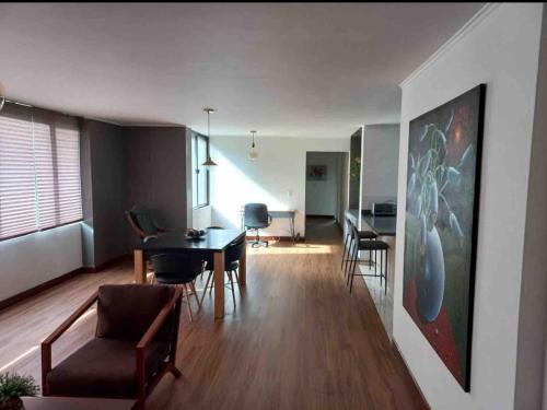 Poblado la 10, Medellín (fotografie 6)