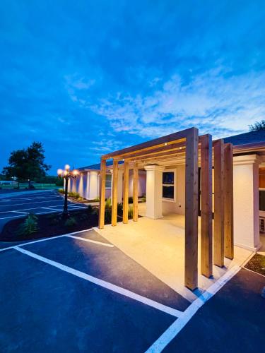 A szálláshely kívülről, The Depot Hotel in Taylor (TX)