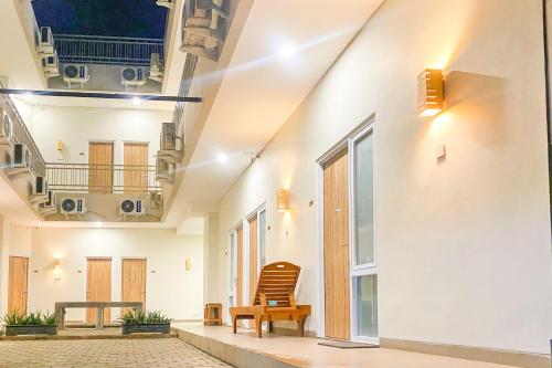 Urbanview at Sutomo Syariah near RSUD Nganjuk by RedDoorz, Nganjuk (foto 3)