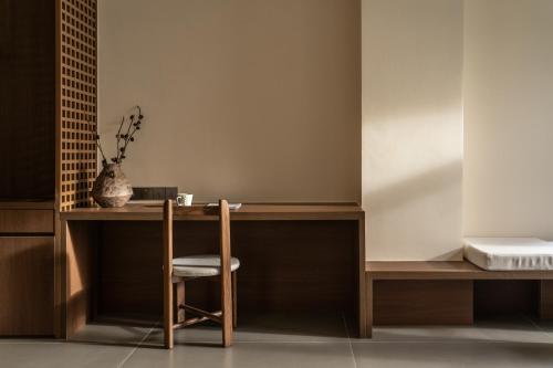 Family Room with Bath image 6