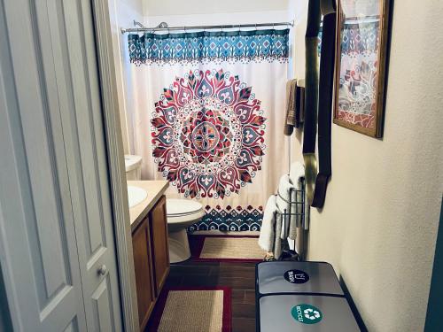 Ruskin FL private 2 bdrm 1 bath suite Common areas shared with host and cat in Ruskin, USA