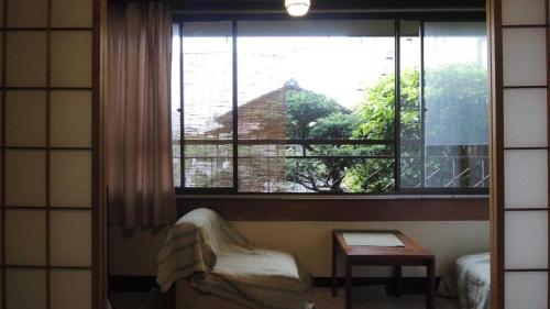 Twin Room with Garden View - First Floor  image 3