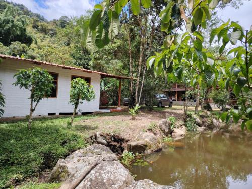 Jardín, Hostería CASA SAN LUIS (Hosteria CASA SAN LUIS) in Mindo