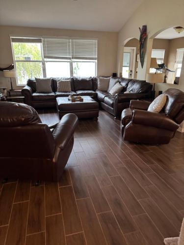 Ruskin FL 2 bdrm 1 bath suite Host & Cat share common areas in Ruskin
