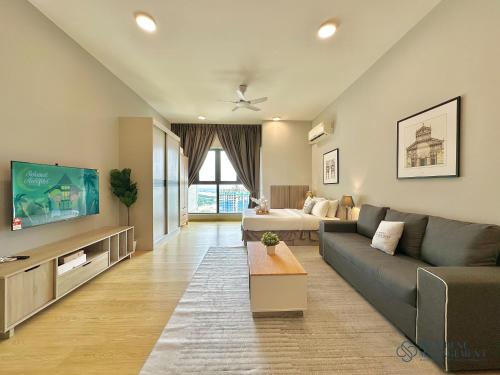 Country Garden Danga Bay Sunset View by Stayrene near Taman Merdeka