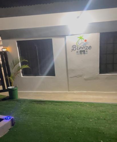 外部景觀, Breeze Manor in 斯卡伯勒