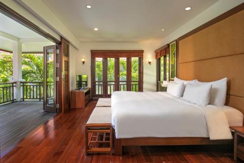 Villa with Sea View image 10