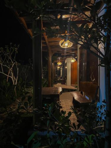 Arnez Tropical Cottage in Sumbermujur
