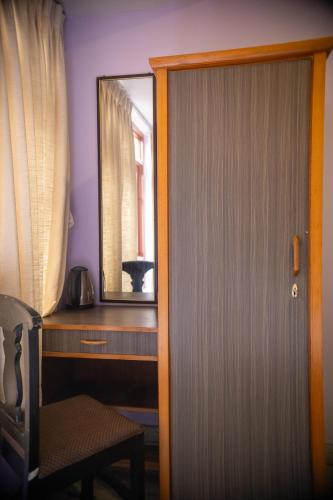 Budget Single Room