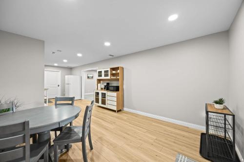 Charming 1-BR Retreat in the Heart of Clarksville in คลาร์กสวิวลล์ (IN)