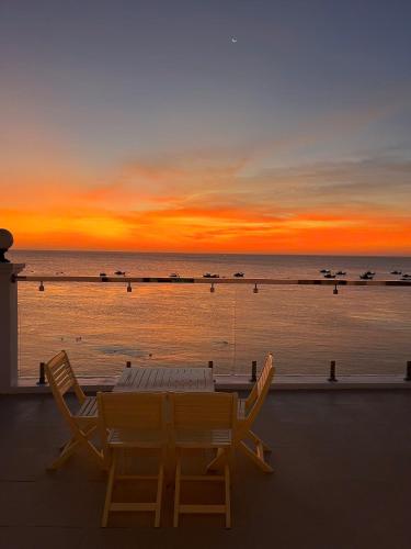 672856579 Island Sunset Hotel - Đảo Phú Quý